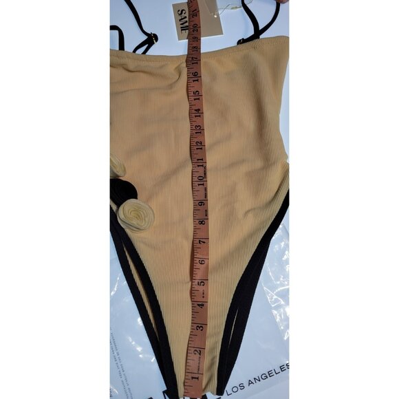 SAME LOS ANGELES One Piece Swimsuit Womens Color Beige Sz XSmall Flower Beige - Picture 9 of 10